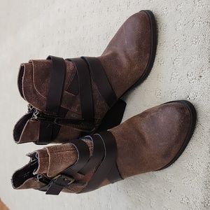 Steve Madden Ankle Boots Size 8